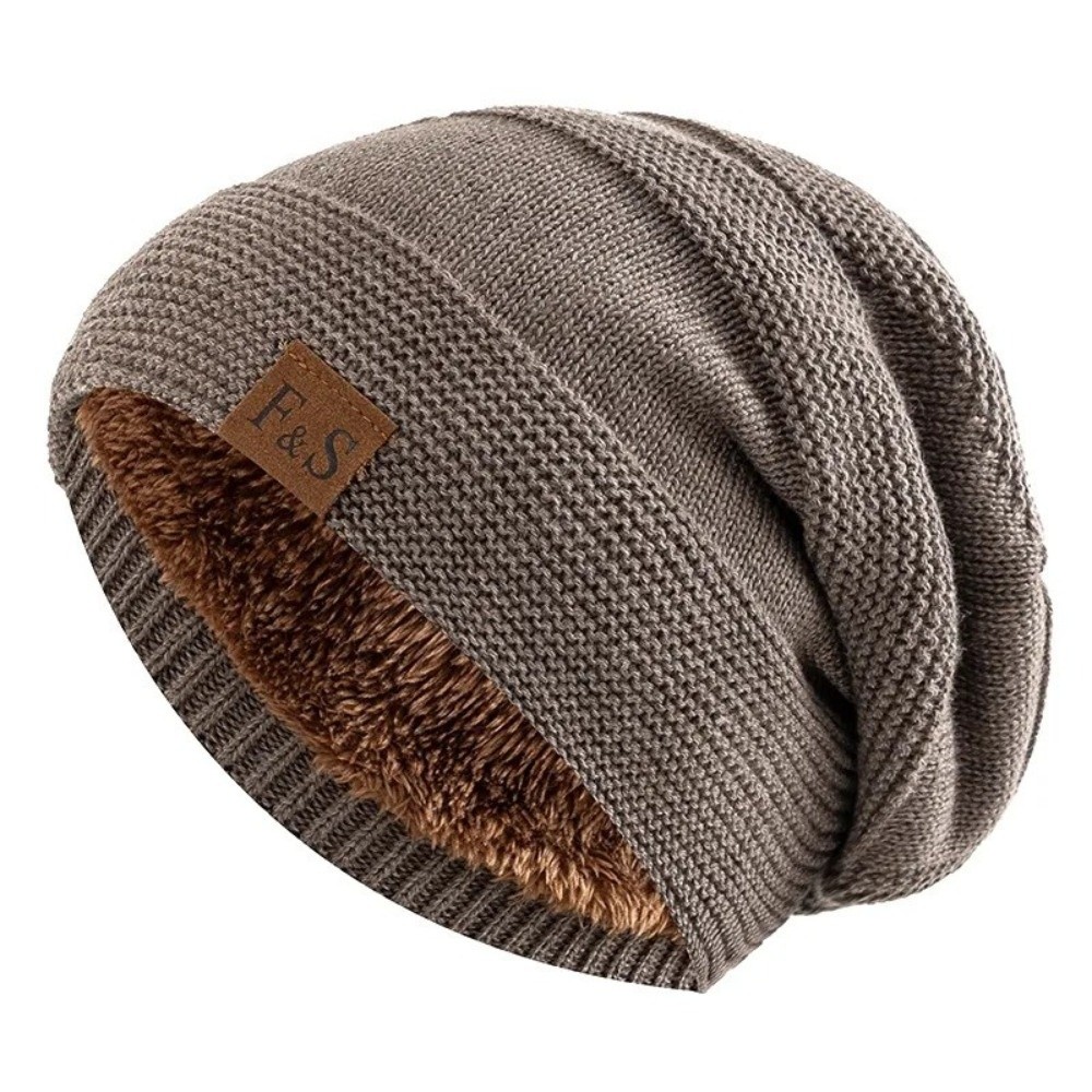 カジュアルなファー裏地付きの冬用ニット帽。柔らかく、防風性が - Beanie Cuffed Knit のレビューと価格